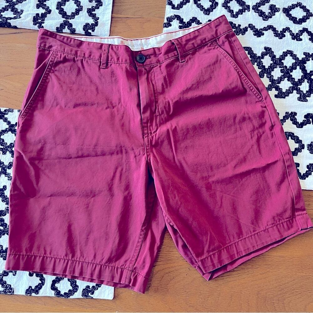 Jack Threads burgundy khaki flat front casual shorts mens size 32